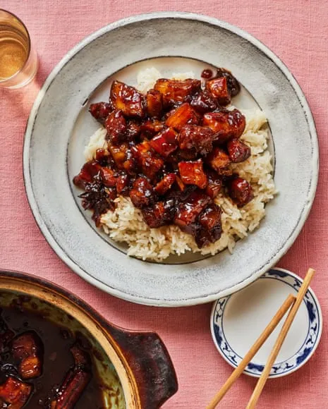 Erchen Chang's Tasty Dishes for Savory Pork Stew and Crispy Radish Bites