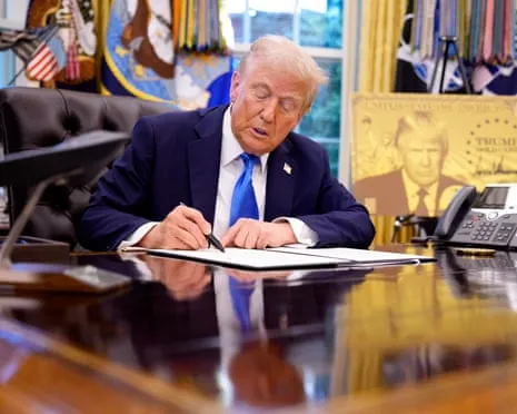 Chief Executive Raises H-1B Visa Fee to $100,000 Annually as Advisor Tells Firms to ‘Hire Locally’